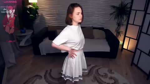 Snapshot of odellabowman chatting on March 7, 2025, 8:13 am Night Odella Bowman Julia online show from March 7, 2025, 8:13 am