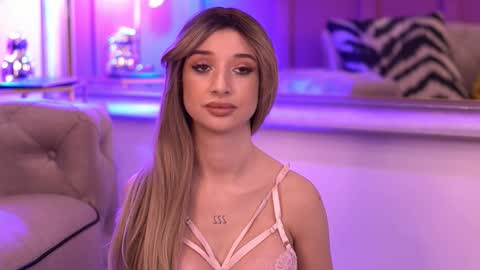 Odette online show from September 20, 2025, 4:24 am