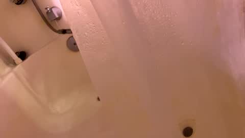 Snapshot of odinstone chatting on January 11, 2026, 4:45 pm Odin Stone online show from January 11, 2026, 4:45 pm