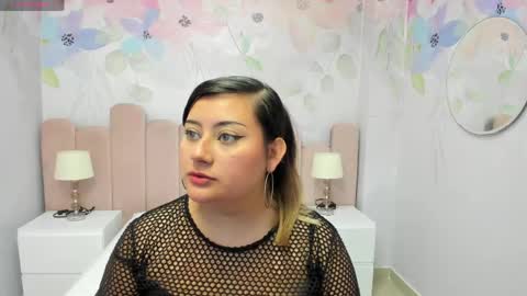 Snapshot of odtte_sweet chatting on June 8, 2026, 11:21 am Mia online show from June 8, 2026, 11:21 am