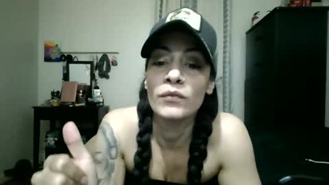 Lit en Cama online show from October 14, 2025, 6:47 am