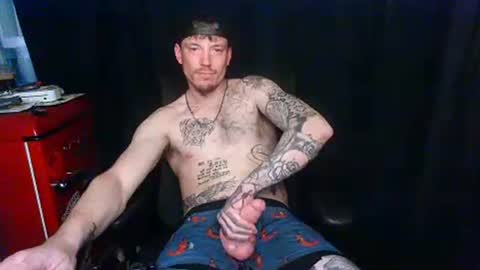 Snapshot of oh_you_know69 chatting on February 16, 2026, 12:07 am who dares toss me some tips lets have fun online show from February 16, 2026, 12:07 am