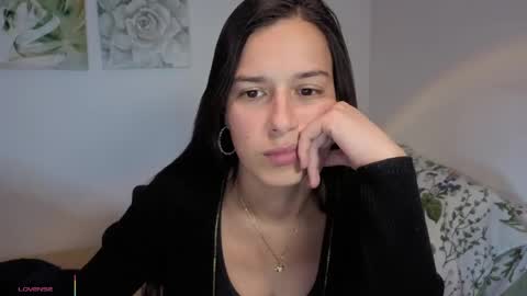 Snapshot of ohanna_ chatting on April 26, 2026, 12:30 am ohanna_ online show from April 26, 2026, 12:30 am