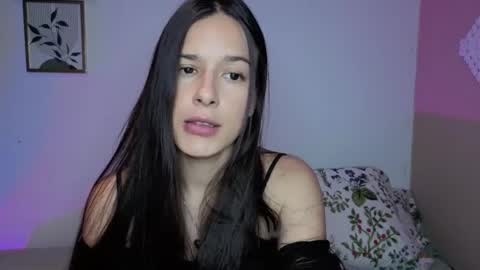 Snapshot of ohanna_ chatting on May 19, 2026, 12:27 am ohanna_ online show from May 19, 2026, 12:27 am