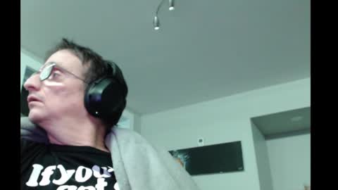 Snapshot of ohbitt chatting on January 21, 2025, 4:54 am ohbitt online show from January 21, 2025, 4:54 am