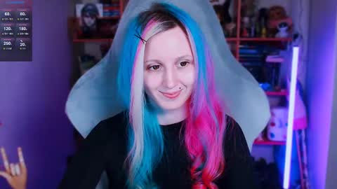 Clementine  Clem  online show from March 5, 2025, 10:11 am