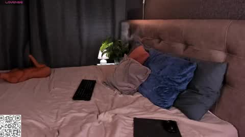 KAYA. online Tu We Th Fr Sa 0100AM - 0800AM Time zone of Germany Munich online show from April 15, 2026, 12:39 am