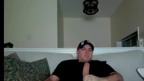 Snapshot of ohhhbillyyy chatting on October 28, 2025, 10:34 pm Billy Bear online show from October 28, 2025, 10:34 pm