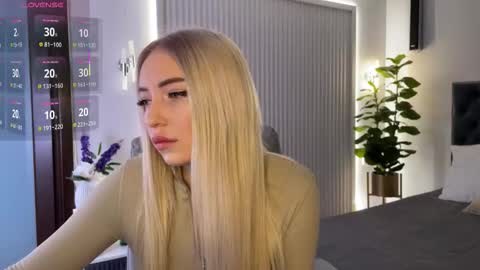 Emma online show from November 21, 2025, 1:04 am