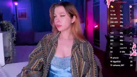Snapshot of ohmymiami_ chatting on March 2, 2025, 9:31 am Light online show from March 2, 2025, 9:31 am