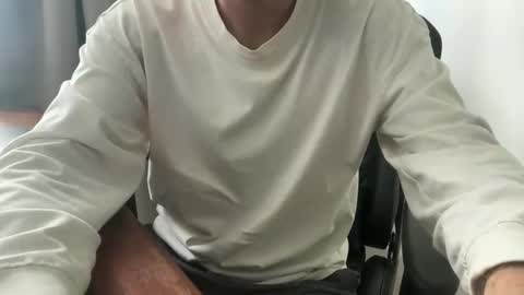 ohmymichael online show from April 13, 2026, 11:48 am