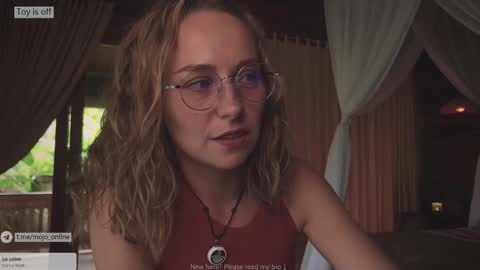 Snapshot of ohmymojo chatting on February 14, 2026, 3:25 am Mo online show from February 14, 2026, 3:25 am