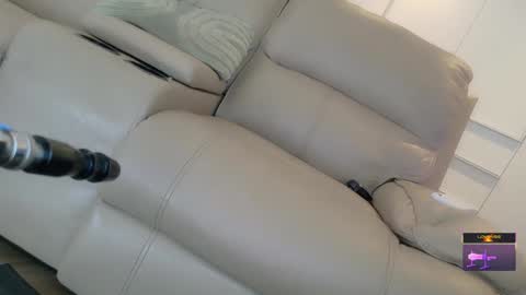 Snapshot of ohmysweetkitty chatting on February 12, 2026, 5:52 pm Lyz online show from February 12, 2026, 5:52 pm