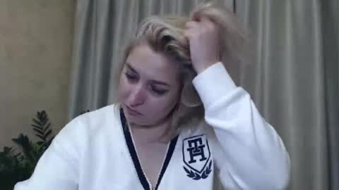 Iren online show from December 15, 2024, 12:06 pm