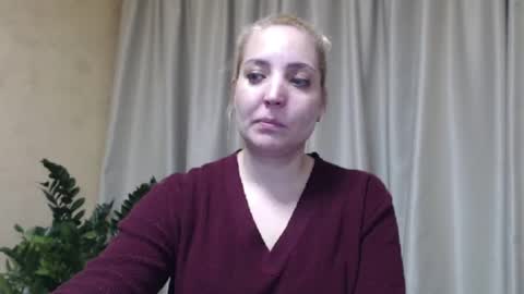 Mari online show from March 11, 2025, 5:24 pm