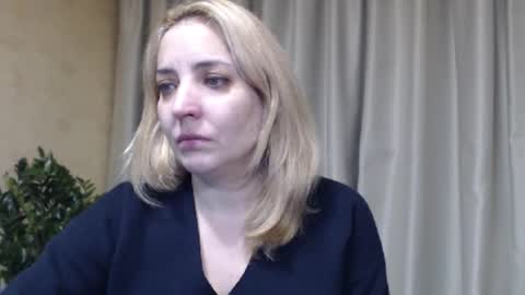 Snapshot of ohsweetmari chatting on February 7, 2026, 2:54 pm Mari online show from February 7, 2026, 2:54 pm