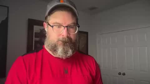 Snapshot of okayiguess chatting on November 17, 2025, 6:14 pm okayiguess online show from November 17, 2025, 6:14 pm