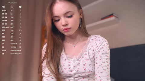 Snapshot of oke_doke chatting on September 28, 2025, 5:40 pm Henrietta or Rita online show from September 28, 2025, 5:40 pm