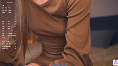 Snapshot of oke_doke chatting on December 19, 2025, 5:20 pm Henrietta or Rita online show from December 19, 2025, 5:20 pm