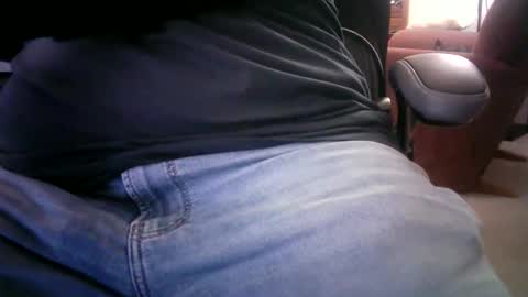 Snapshot of okiehard1 chatting on October 27, 2025, 7:07 pm okiehard1 online show from October 27, 2025, 7:07 pm