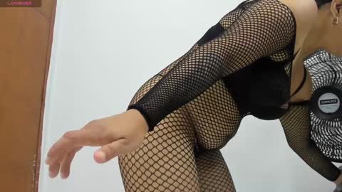 Snapshot of olaia_ chatting on January 17, 2025, 12:10 pm Olaia online show from January 17, 2025, 12:10 pm