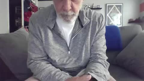 Snapshot of old_bald63 chatting on November 2, 2025, 3:25 pm old_bald63 online show from November 2, 2025, 3:25 pm