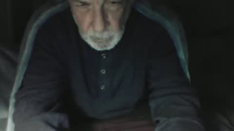 Snapshot of old_bald63 chatting on December 21, 2025, 9:38 am old_bald63 online show from December 21, 2025, 9:38 am