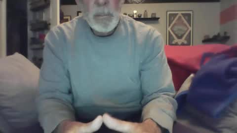Snapshot of old_bald63 chatting on March 15, 2026, 8:31 am old_bald63 online show from March 15, 2026, 8:31 am