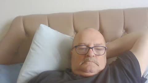 old_fkr online show from December 9, 2024, 10:22 am