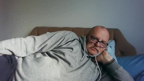 old_fkr online show from January 29, 2025, 2:00 pm