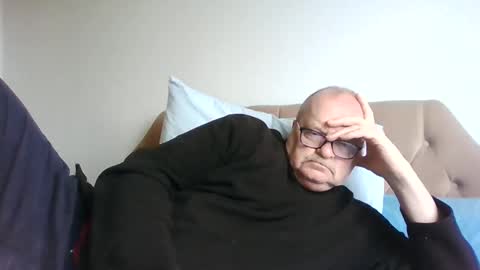 old_fkr online show from February 7, 2025, 9:16 am