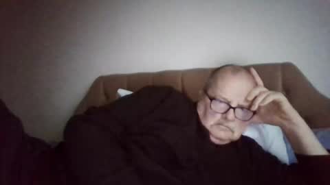 old_fkr online show from February 10, 2025, 4:47 pm