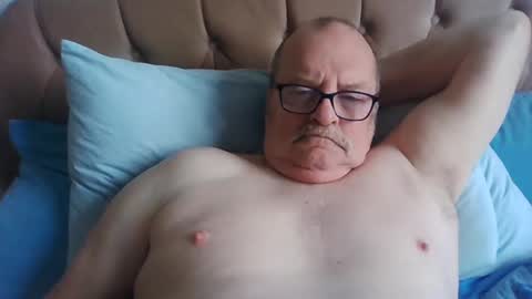 old_fkr online show from February 25, 2025, 9:42 am