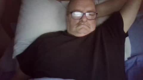 old_fkr online show from February 26, 2025, 6:58 am