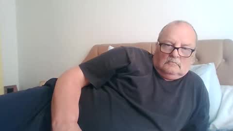 old_fkr online show from September 8, 2025, 3:00 pm