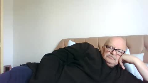 old_fkrr_ online show from September 15, 2025, 8:47 am