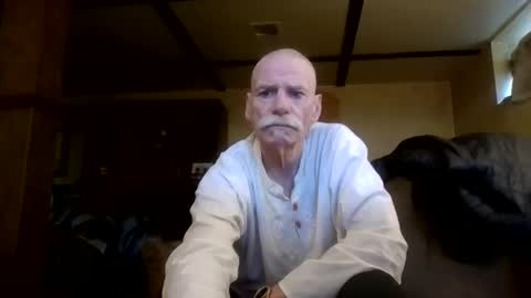 oldancer1959 online show from November 3, 2025, 9:27 pm