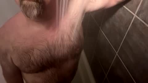 oldbones2 online show from November 9, 2025, 1:37 am