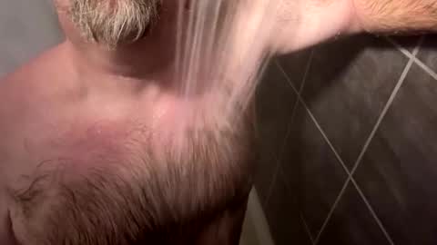 oldbones2 online show from January 10, 2026, 3:19 am