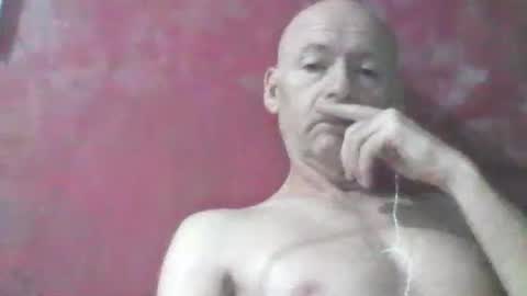 oldbuthorny62 online show from June 1, 2026, 12:12 am