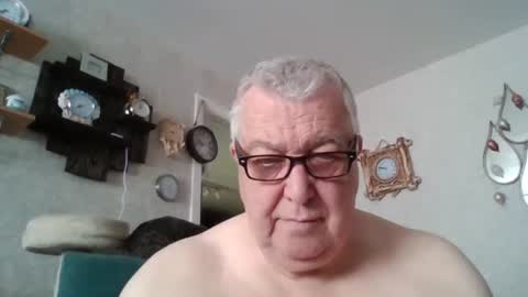 Fergus online show from March 30, 2026, 9:43 am