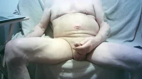 oldercock1411 online show from March 5, 2026, 10:28 pm