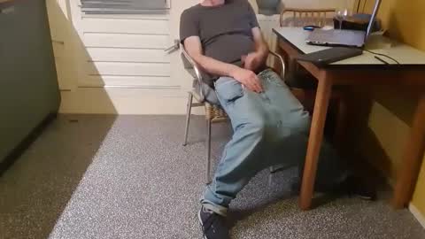 Snapshot of oldersagger chatting on February 20, 2025, 10:15 pm oldersagger online show from February 20, 2025, 10:15 pm