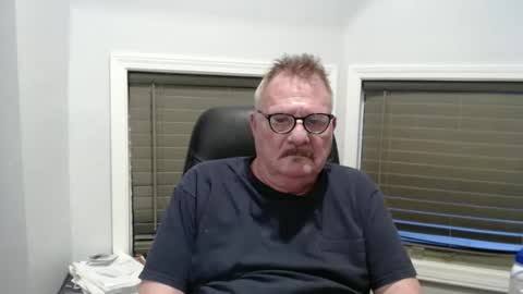 oldguybigd online show from March 20, 2026, 1:43 am