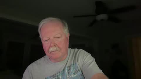 Snapshot of oldlakeguy chatting on October 26, 2025, 11:53 pm OldLakeGuy online show from October 26, 2025, 11:53 pm