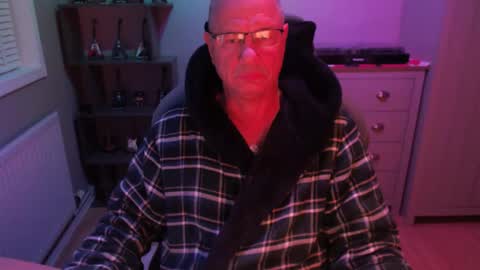 oldveteranuk online show from April 28, 2026, 4:17 am