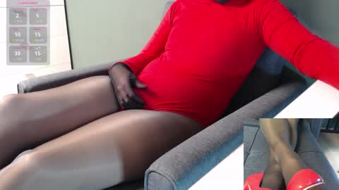 Pantyhose-feet-lover online show from October 2, 2025, 6:59 pm