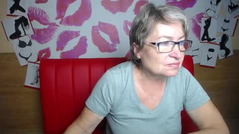 OlgaLuck online show from December 16, 2025, 9:47 am