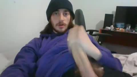 Snapshot of oliboy34 chatting on May 1, 2026, 2:05 am oliboy34 online show from May 1, 2026, 2:05 am