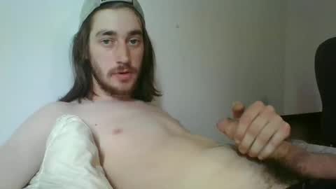 Snapshot of oliboy34 chatting on May 4, 2026, 8:05 pm oliboy34 online show from May 4, 2026, 8:05 pm